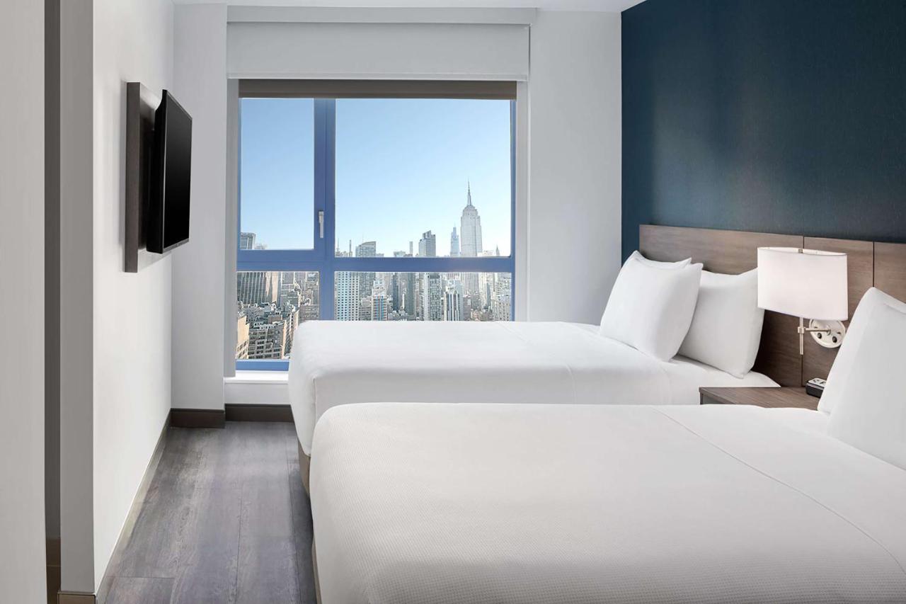 Double Room Two Double Bed City View
