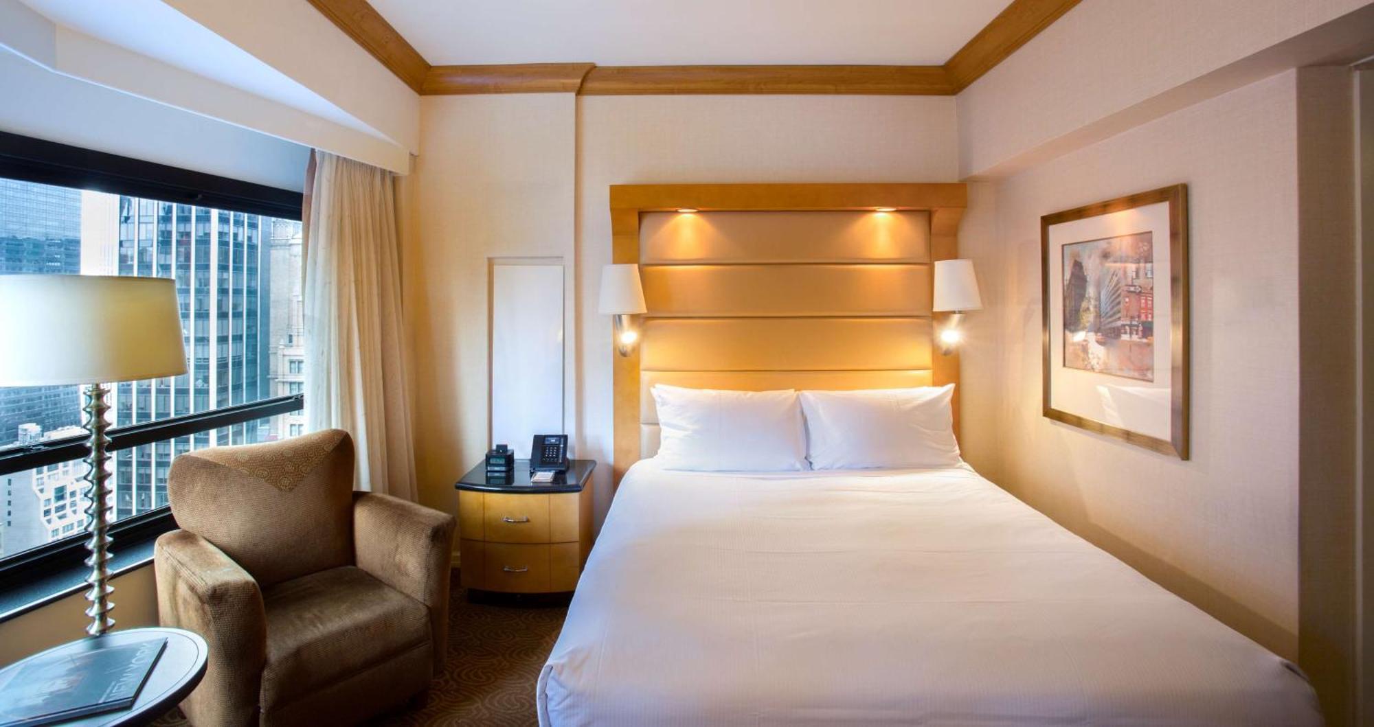 Urban 1 Queen Bed