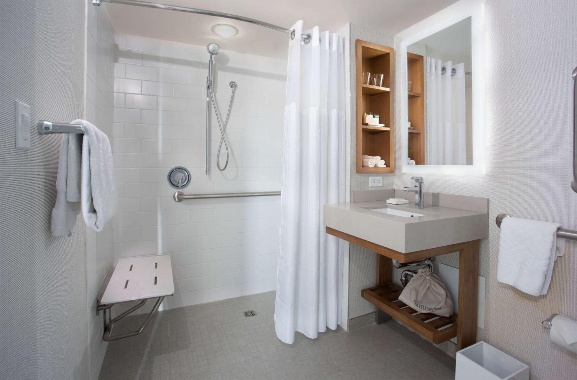 Urban 1 King Mobility Access Roll Shower