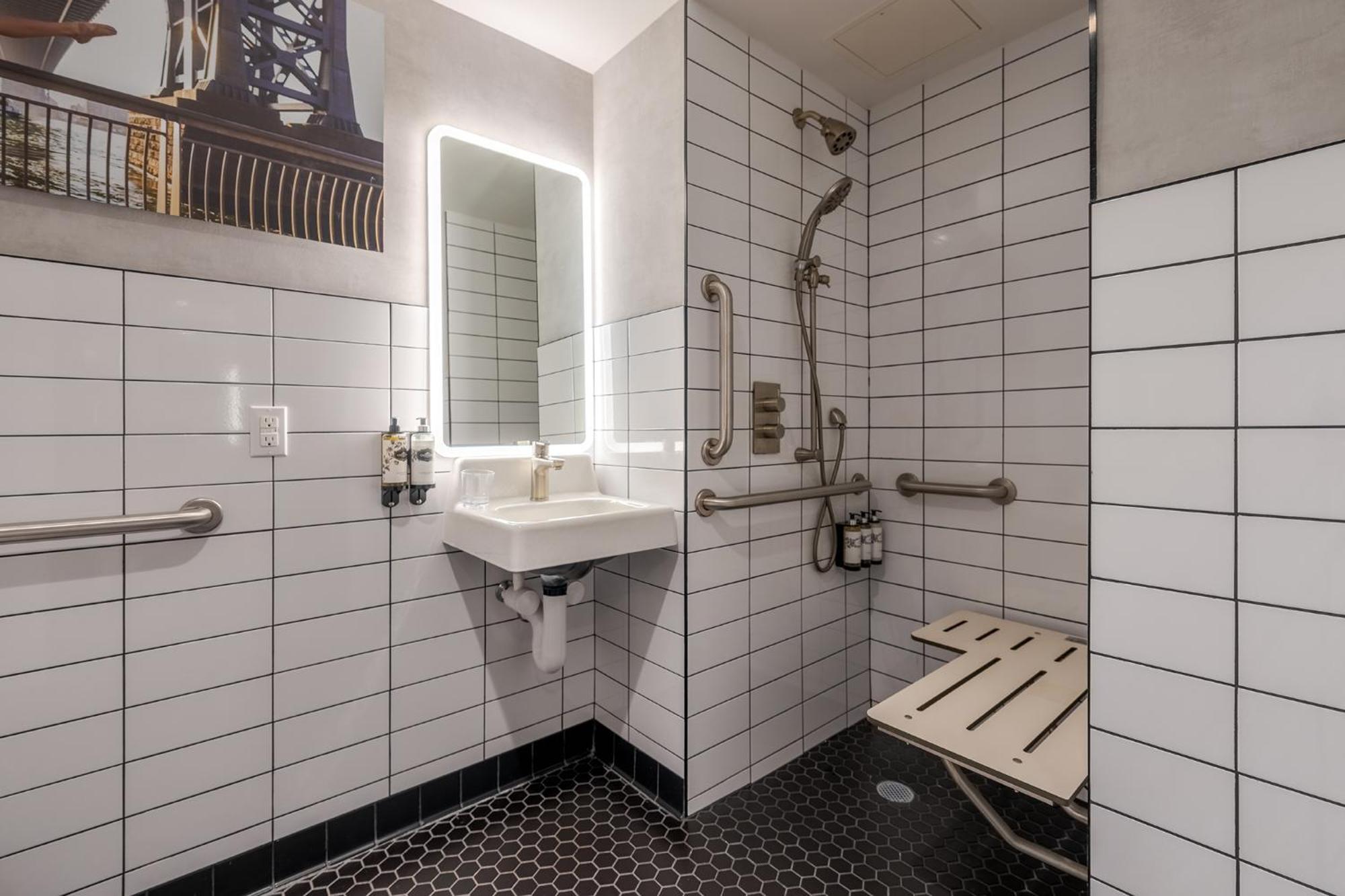 ADA Superior King High Floor Room