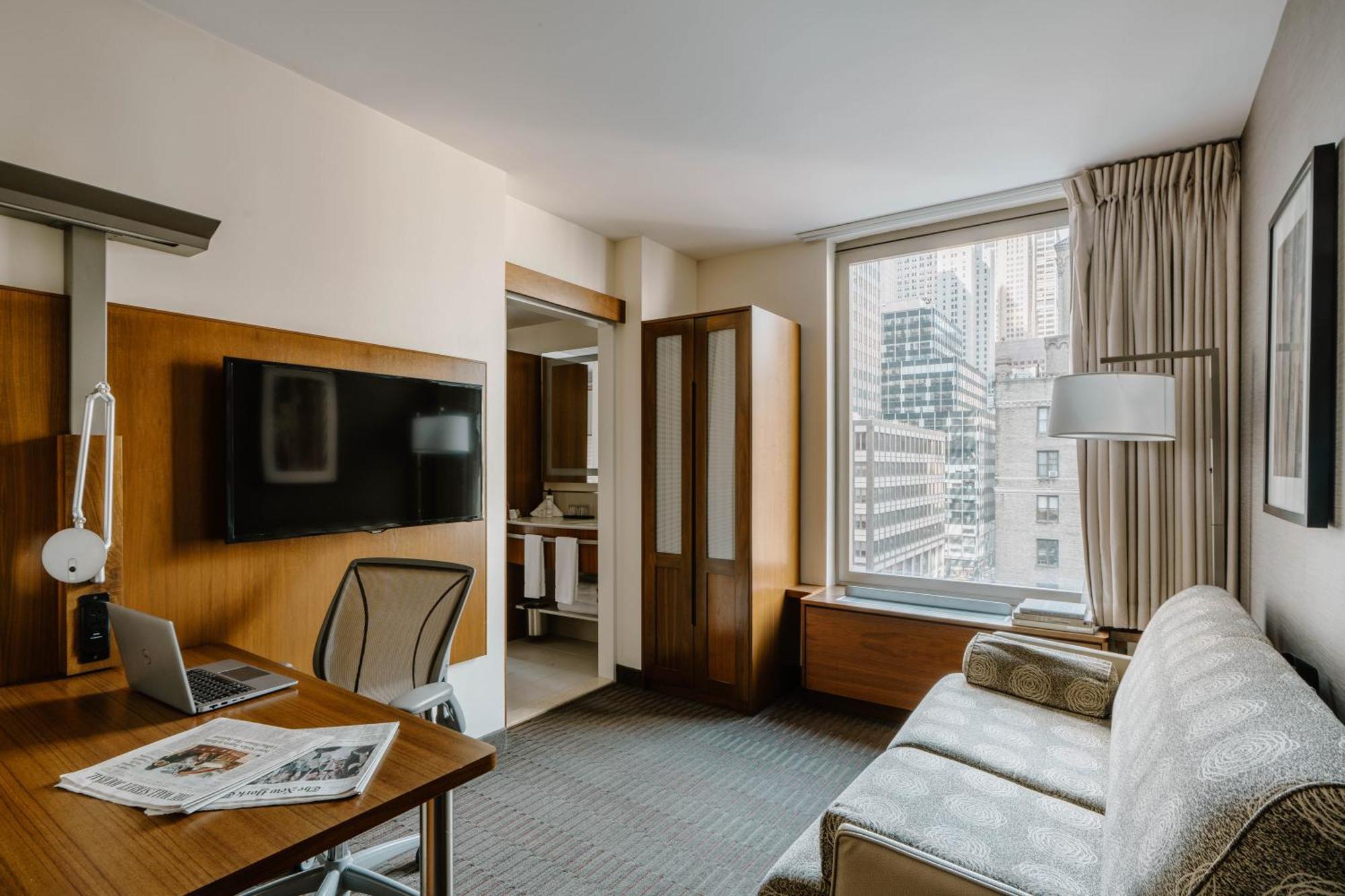 One-Bedroom Suite